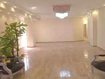 شقق للبيع في شارع رقم 16، الحي الثالث، 240 متر