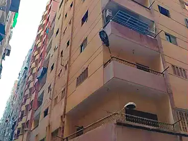 شقق للبيع في شارع الخمسين، النزهة 2، 125 متر
