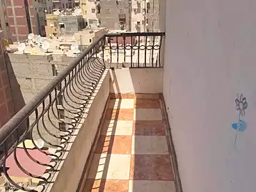 عقارات للإيجار في شارع محمود العيسوي، ميامي، 90 متر