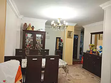 شقق للبيع في شارع العشرين، فيصل، 100 متر
