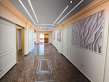 Apartments For sale in Khaled Ibn El Waleed St., Miami, 150 sqm