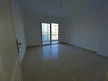Apartments For sale in Madinaty - B 14, Fourteenth Zone Buildings, 106 sqm