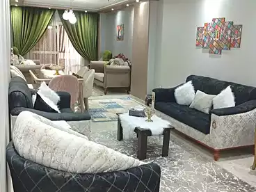 شقق للبيع في شارع طومان باي، الزيتون الشرقية، 150 متر