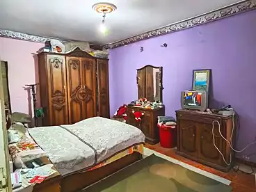 شقق للبيع في الفلكي، السيوف، 100 متر