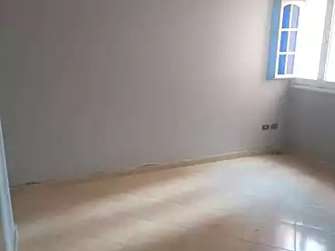 شقق للإيجار في شارع أبو قير - طريق الحرية، جناكليس، 165 متر