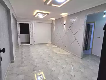 شقق للبيع في الفلكي، السيوف، 100 متر