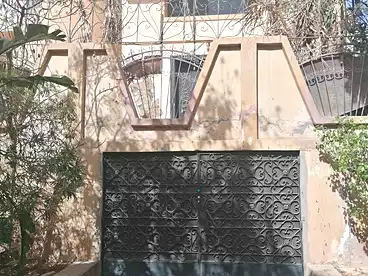 فلل للبيع في شارع 9، الحي الثالث، 550 متر
