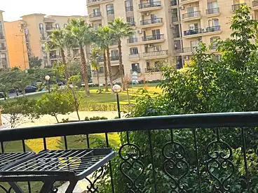 شقق للإيجار في شارع طلعت مصطفي، المرحله الثانيه، 131 متر
