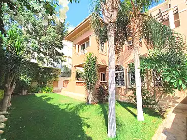 عقارات للبيع في شارع زيد بن حارثه، جنوب الاكاديميه (أ)، 950 متر
