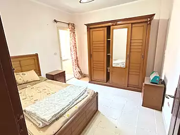 شقق للإيجار في الحي الثاني عشر، الشيخ زايد، 70 متر