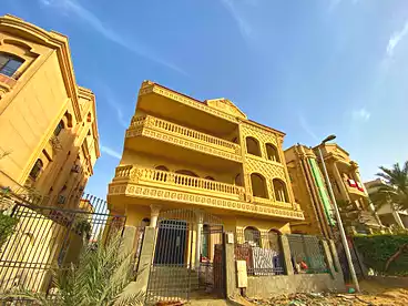 عقارات للبيع في شارع رقم 51، الحي الاول، 1120 متر