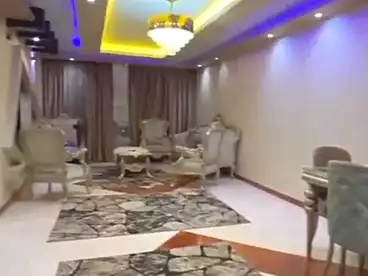 شقق للبيع في اللبيني، فيصل، 150 متر