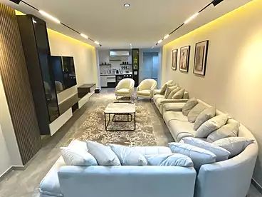 عقارات للإيجار في شارع المساحة، ميدان المساحة، 200 متر