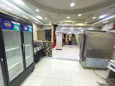 محلات للإيجار في منطقة نادي الصيد، الدقي، 300 متر