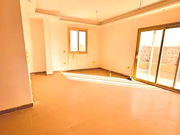 in Area 4, Eighth Neighborhood, 180 sqm