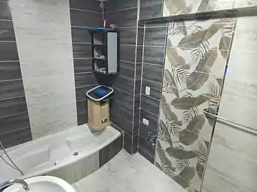 عقارات للإيجار في شارع جسر السويس، النزهة 2، 200 متر