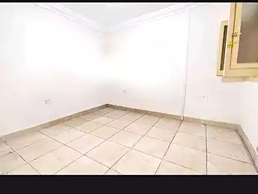 شقق للبيع في شارع أبو قير - طريق الحرية، جناكليس، 130 متر
