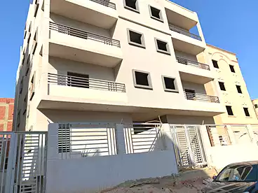 شقق للبيع في حي 2000 قطعة، التوسعات الشمالية، 195 متر