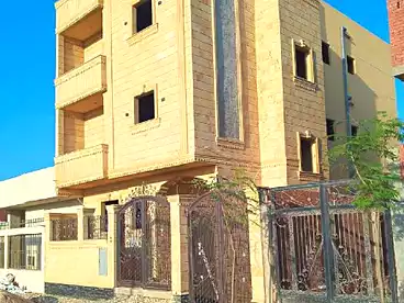 مباني للبيع في المجاورة الرابعة، حي البنفسج - الحي السادس، 209 متر