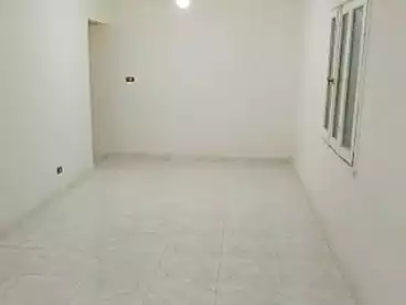 عقارات للإيجار في شارع جمال عبد الناصر، ميامي، 100 متر