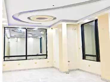 Shops For sale in Neighbourhood 3, 15th of May, 60 sqm