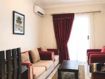 شقق مفروشة للإيجار في طريق الجيش، المندرة، 125 متر