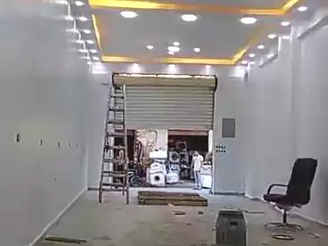 تجاري للإيجار في شارع خير الله، العجمي، 110 متر
