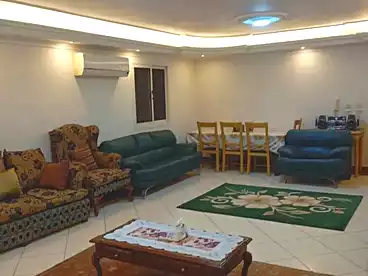 عقارات للإيجار في شارع جمال عبد الناصر، العصافرة، 180 متر