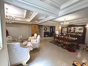 Duplex For sale in Gameat El Dewal El Arbabeya St, El Mohandeseen, 350 sqm