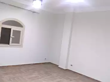 For sale in Samir Shehata Street, El Yasmeen 1, 200 sqm