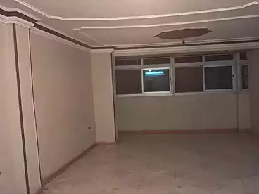 شقق للبيع في شارع الشهيد احمد حمدي، الطوابق، 160 متر