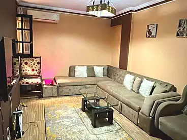 Apartments For sale in Ahmed Esmat St., Ain Shams, 150 sqm