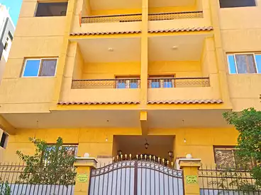شقق للإيجار في بيت الوطن، حي الأشجار - الحي المتميز، 140 متر