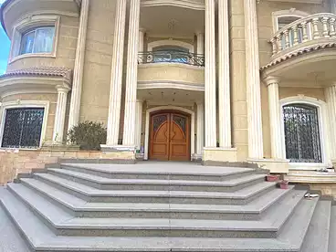 For sale in Youssef Wahbi St., El Narges 7, 700 sqm