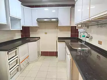 Apartments For sale in Iskandar Ibrahim St., Miami, 155 sqm