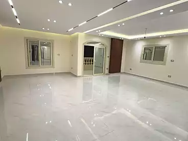 عقارات للبيع في شارع مخلص الالفي، المنطقة الأولى، 250 متر