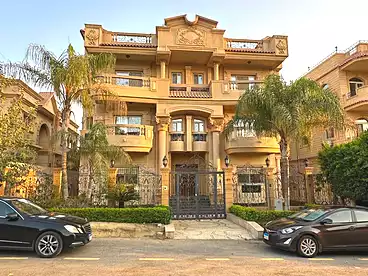 شقة بحديقة للبيع في الياسمين 8، الياسمين، 480 متر
