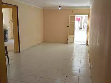شقق للبيع في شارع عبد المنعم جابر، الهانوفيل، 100 متر