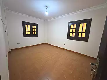 Duplex For rent in El Tahrir Rd, Neighborhood 8th, 280 sqm