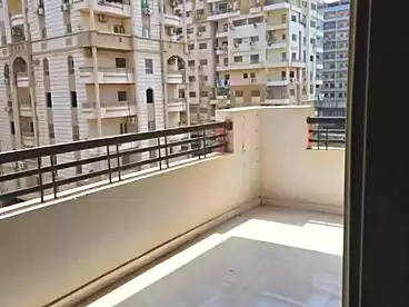 Apartments For sale in Ghasham Rd, Zagazig City, 237 sqm
