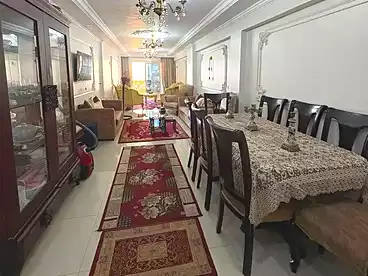 شقق للبيع في طريق قناة السويس، محرم بك، 180 متر