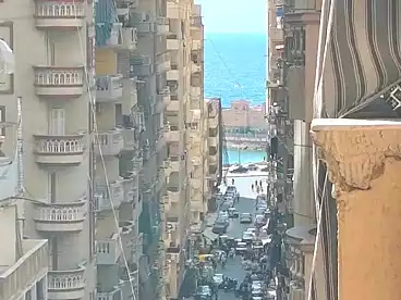 شقق للبيع في شارع محمود العيسوي، ميامي، 120 متر