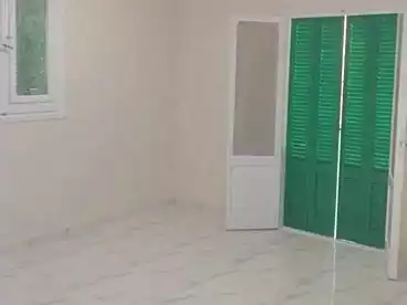 Apartments For sale in El Kholafaa El Rashdeen St., El Hanouvel, 80 sqm