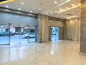 معرض للإيجار في اللبيني، فيصل، 125 متر