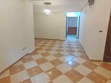 شقق للبيع في الفلكي، السيوف، 100 متر