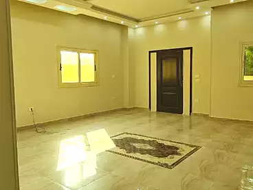 دوبلكس بحديقة للإيجار في حسن مأمون، شارع الشيخ، 300 متر
