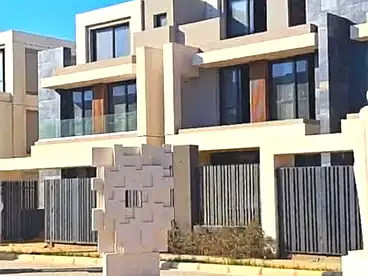 Villas For sale in El Patio Town Compound - La Vista, Compounds in New Cairo, 239 sqm