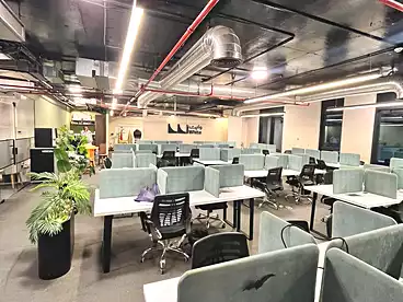 Offices For rent in Southern 90th St., 90th Street, 310 sqm