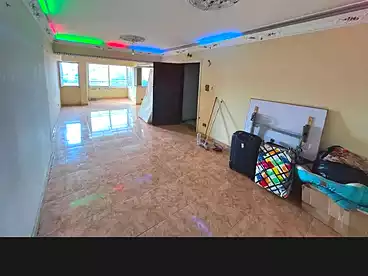 شقق للإيجار في محرم بك، الاسكندرية، 130 متر