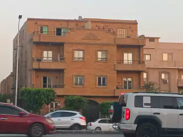 شقق للبيع في شارع سمير شحاتة، الياسمين 1، 190 متر